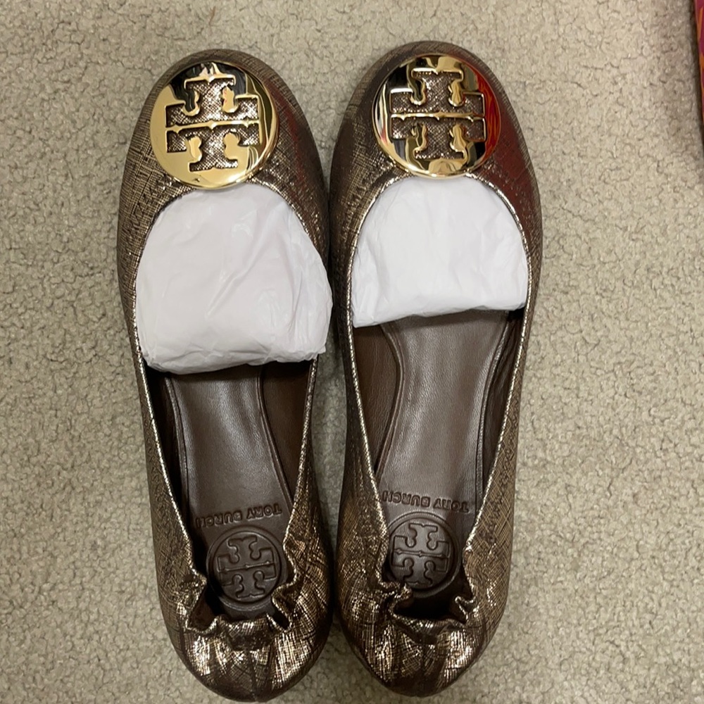 Tory Burch Reva pyrite/gold flats. Size 6.5
